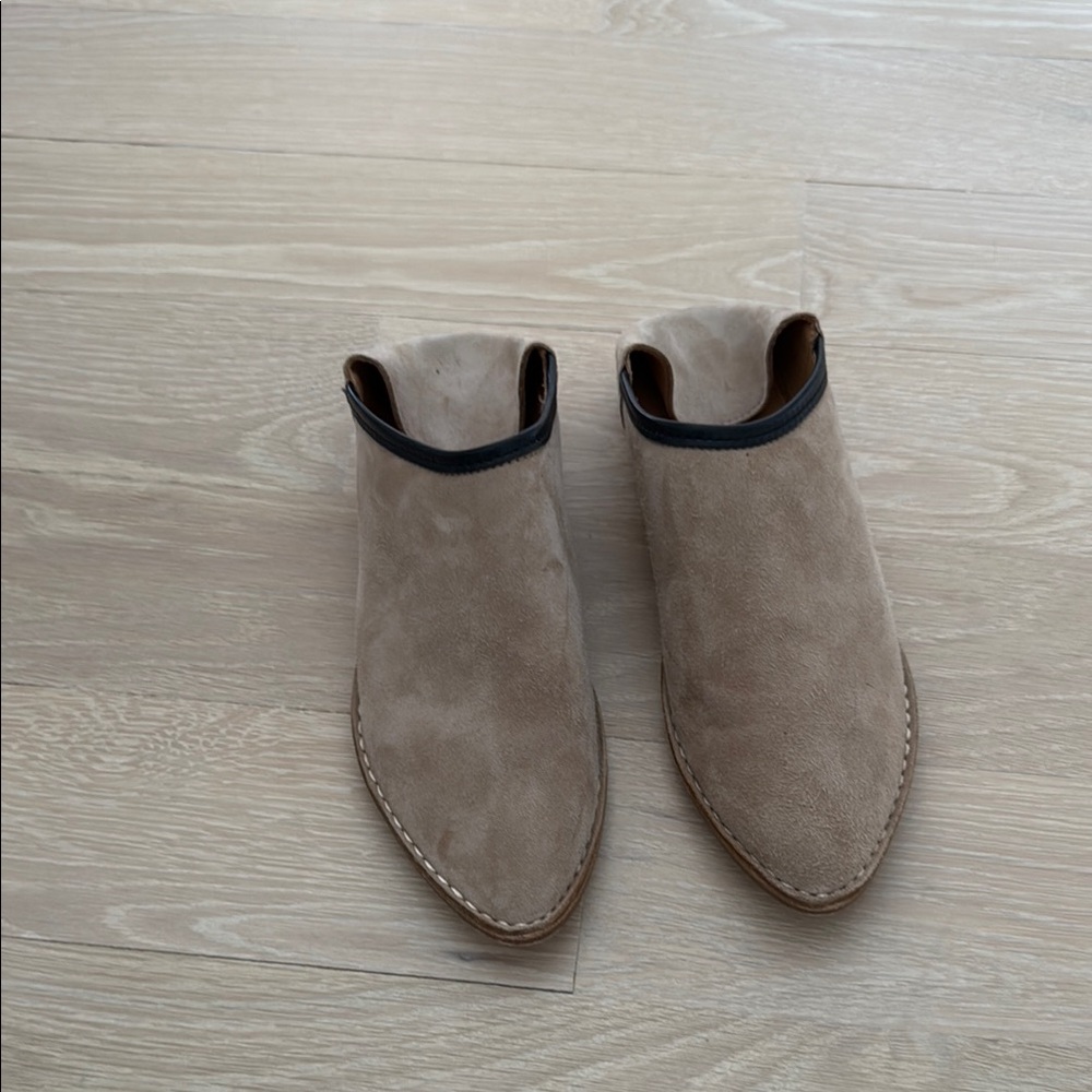 Georgina Goodman Tan Suede slides. Excellent condition.